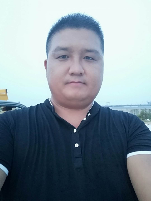 浮华的第一张照片--华安征婚网