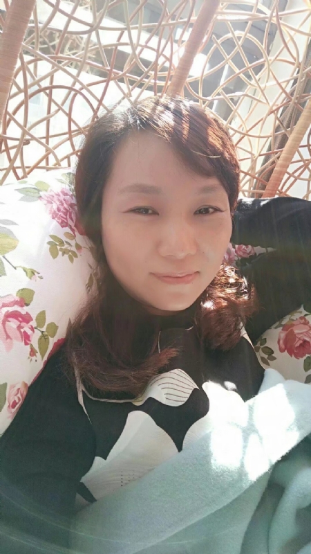 悦己的第一张照片--华安征婚网