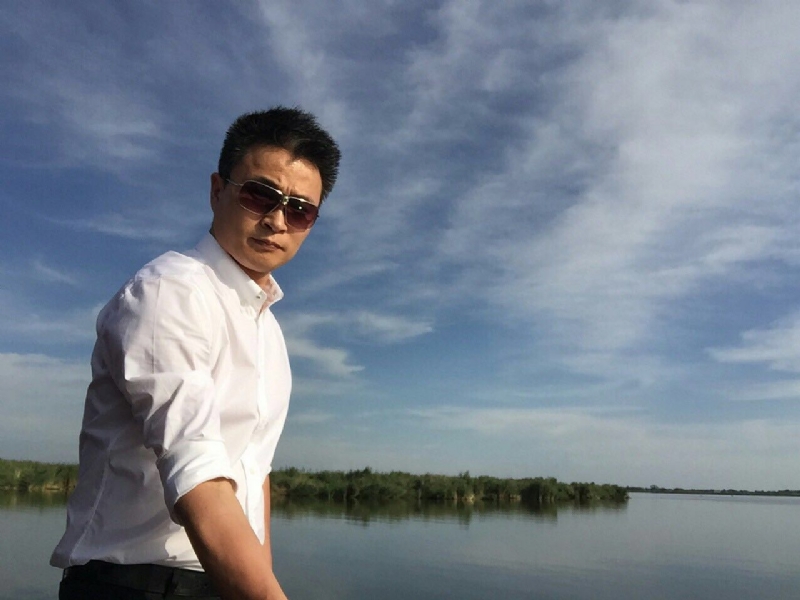 罗的第一张照片--华安征婚网