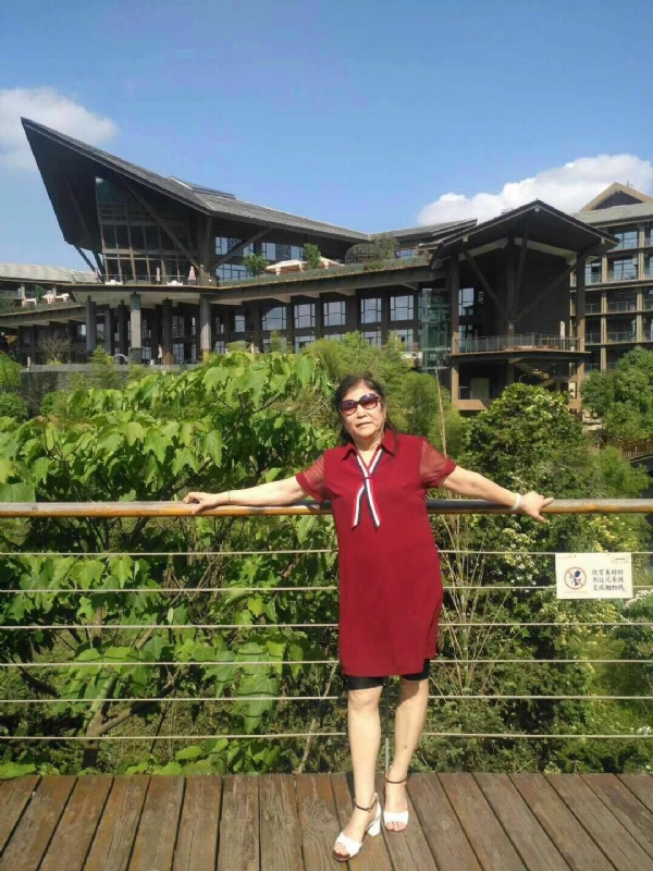 王老师的第一张照片--华安征婚网