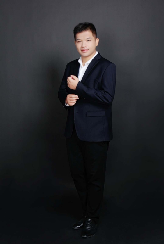 潜帅的第一张照片--华安征婚网