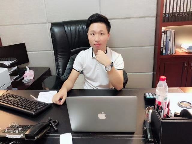 追梦的第一张照片--华安征婚网