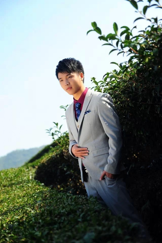 时缘的第一张照片--华安征婚网