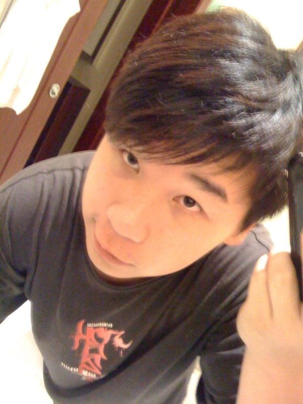陈鸿翔先生的第一张照片--华安征婚网