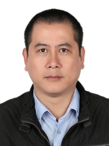 小佳的第一张照片--华安征婚网
