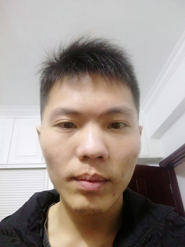 陈耀阳的第一张照片--华安征婚网