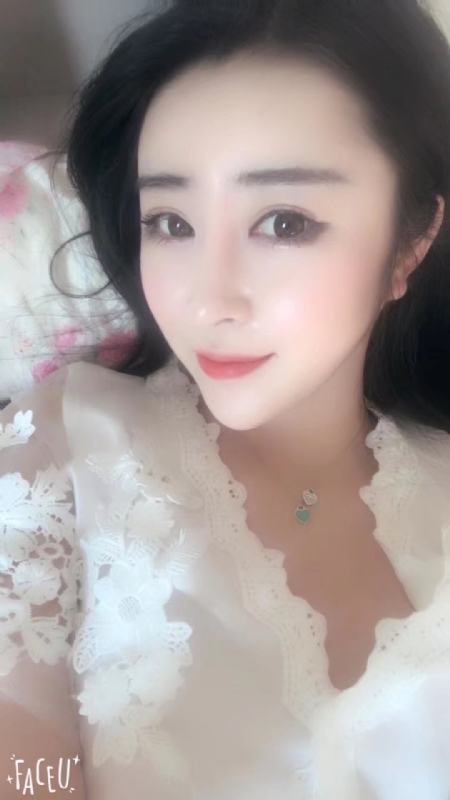 宝宝的第一张照片--华安征婚网
