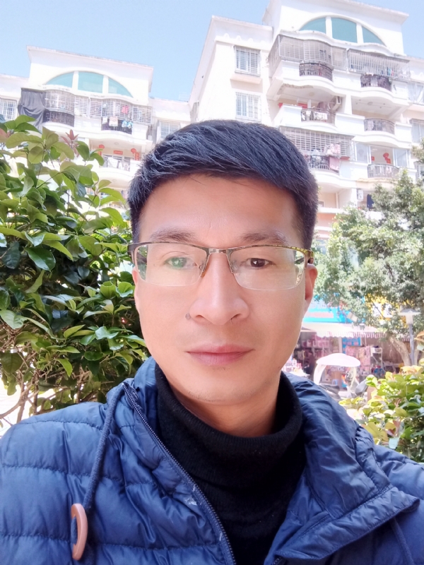 天行的第一张照片--华安征婚网