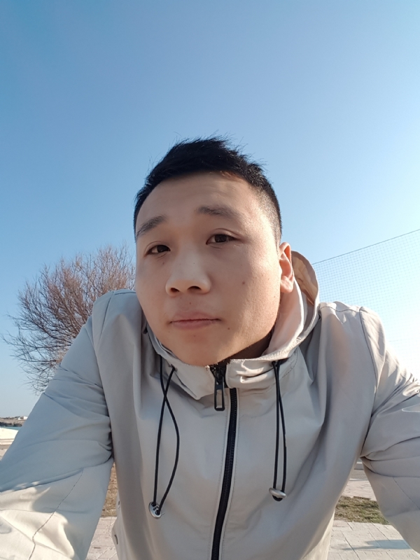 绚烂背后的平淡的第二张照片--华安征婚网