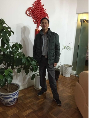 阳光的第一张照片--华安征婚网