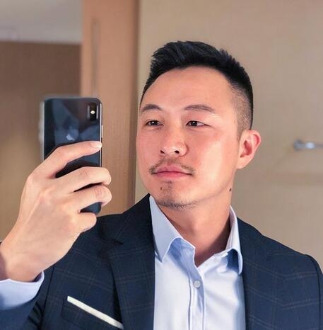 残痕的第一张照片--华安征婚网