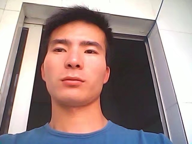 冰冻水果郎的第一张照片--华安征婚网