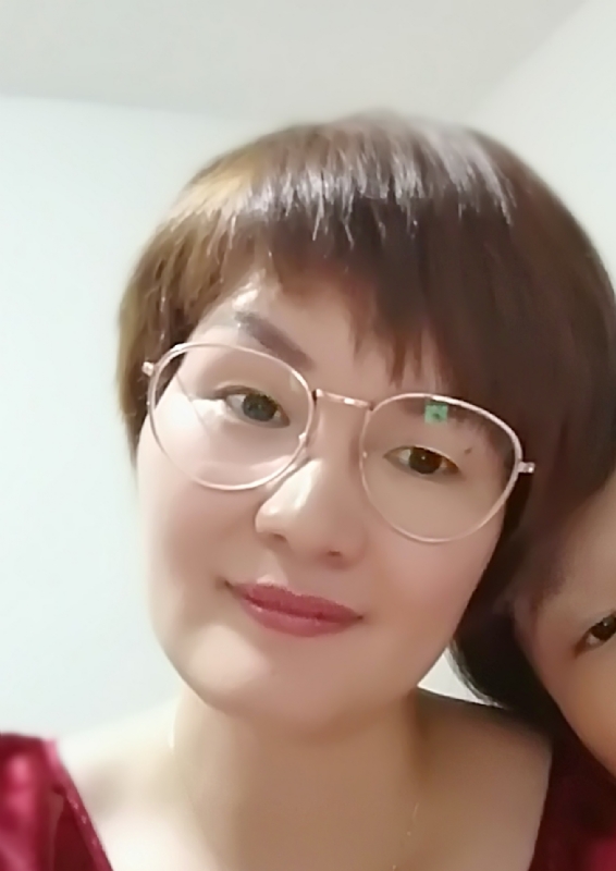 一曲墨白的第一张照片--华安征婚网