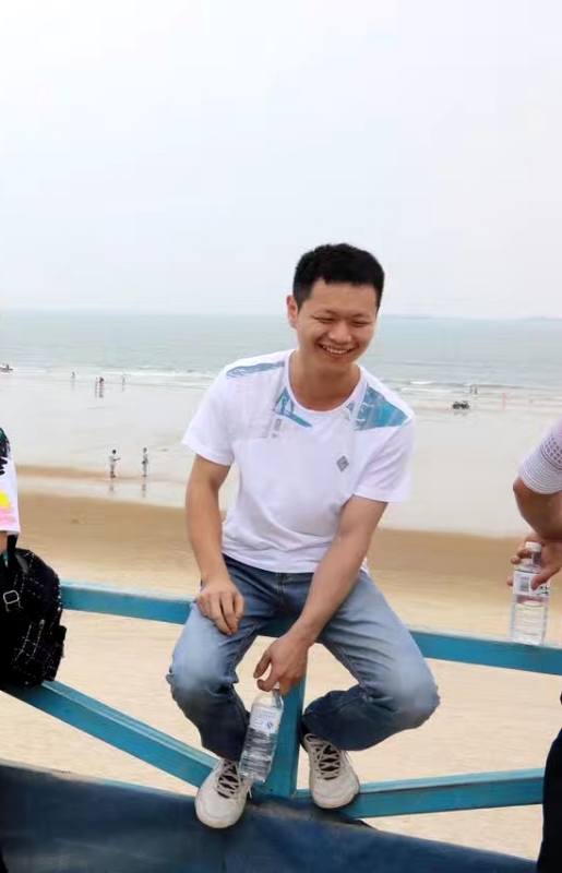 A乐米的第一张照片--华安征婚网