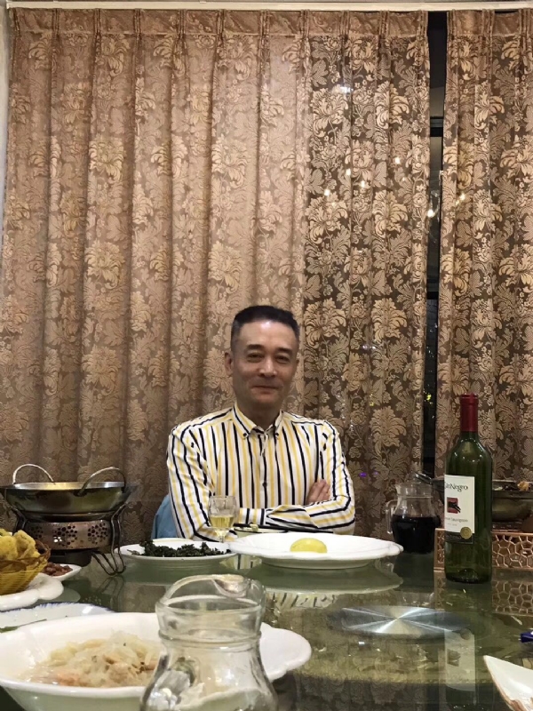 天涯孤独的第一张照片--华安征婚网