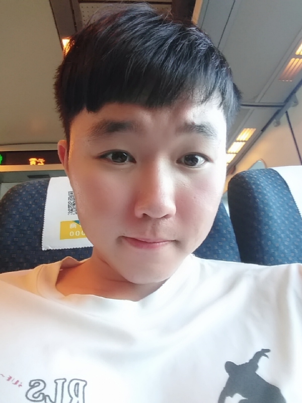 爱玉的第一张照片--华安征婚网