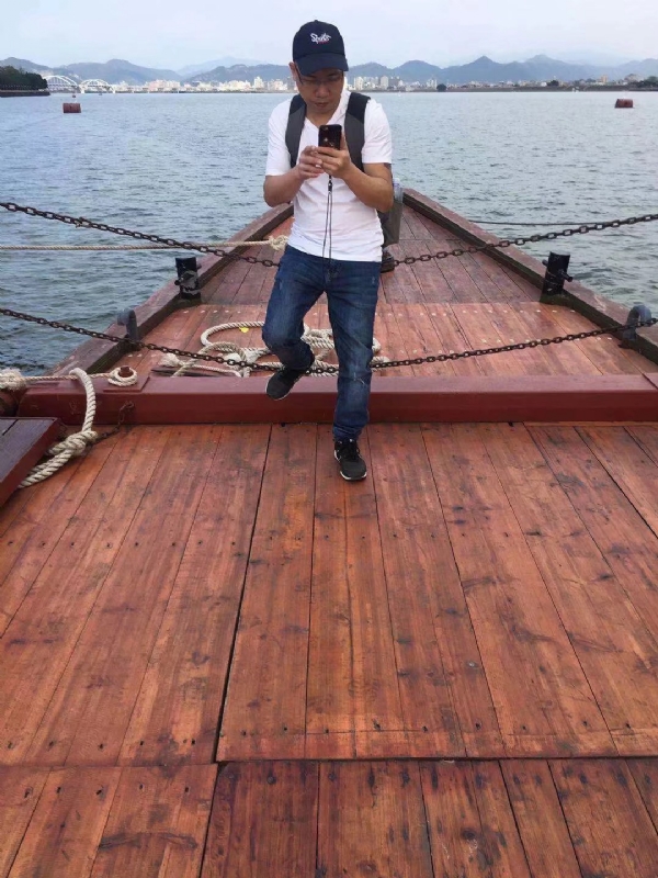 携手未来的第一张照片--华安征婚网