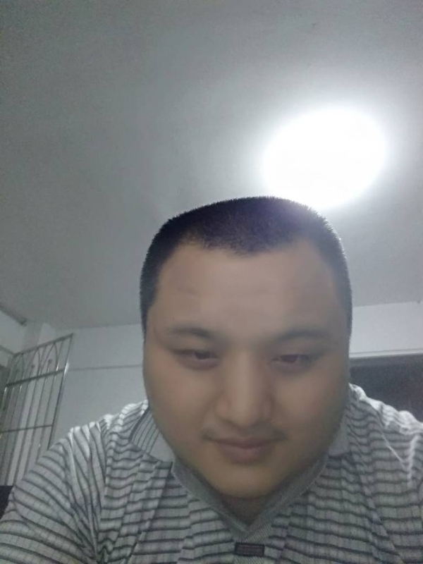 我在机场等艘船的第一张照片--华安征婚网