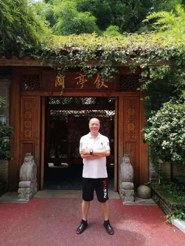 李国伟的第四张照片--华安征婚网