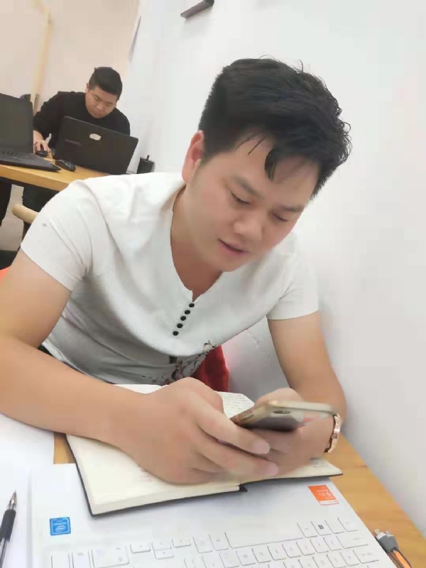 麒麟的第一张照片--华安征婚网