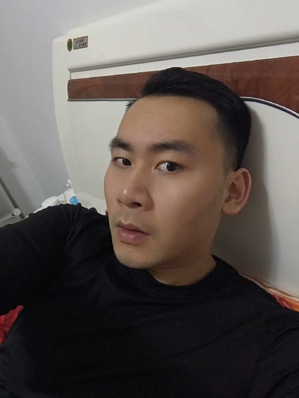 领悟的第一张照片--华安征婚网