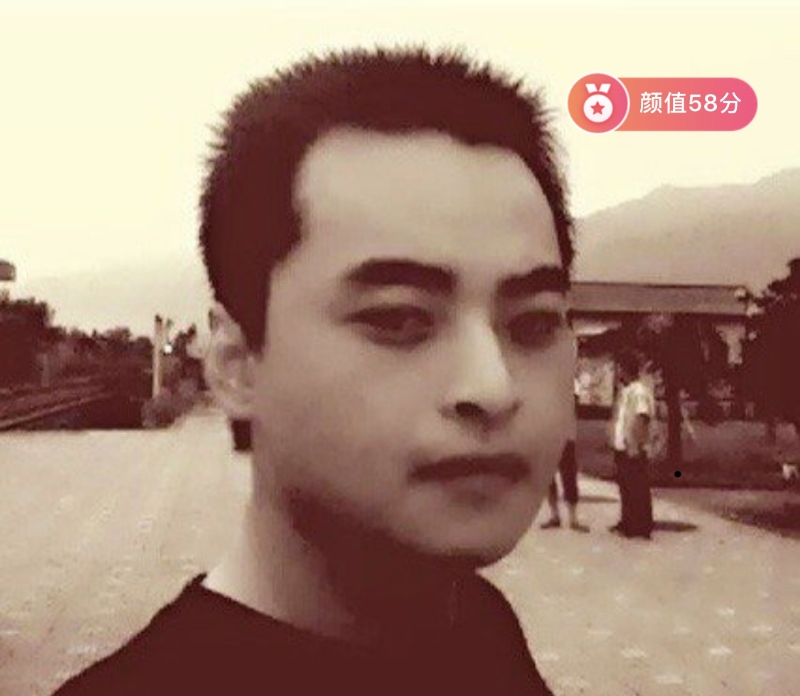 缘来是爱情的第一张照片--华安征婚网