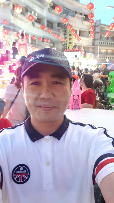 小陳的第一张照片--华安征婚网