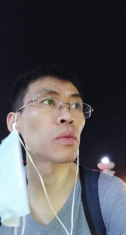 上善若水任方圆的第一张照片--华安征婚网