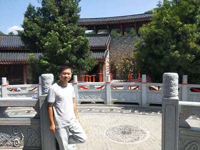方向的第一张照片--华安征婚网