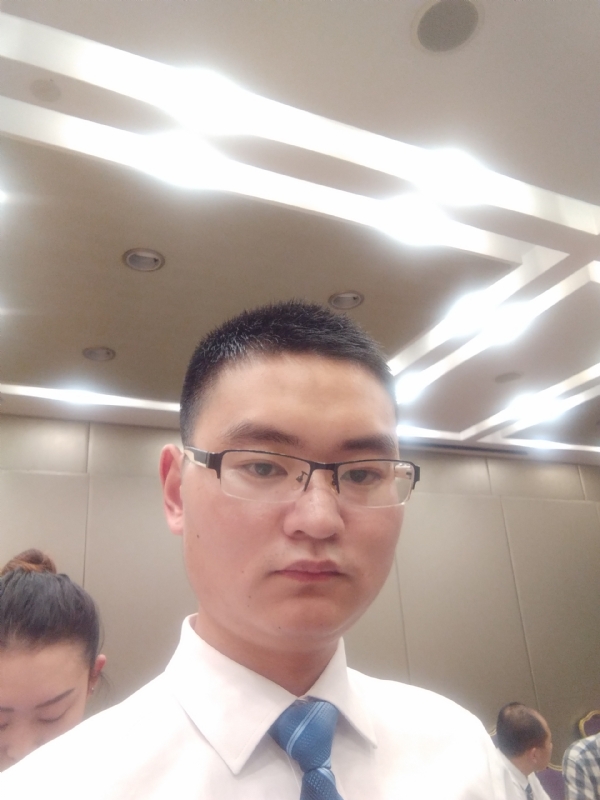 慕秋的第三张照片--华安征婚网