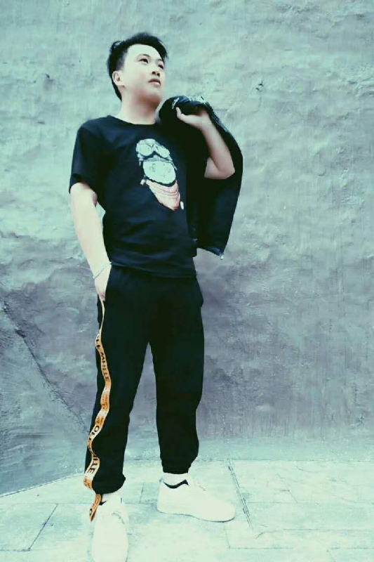 Tango的第二张照片--华安征婚网