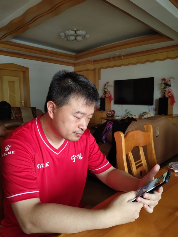 小春的第一张照片--华安征婚网