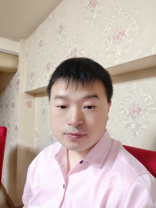 小春的第二张照片--华安征婚网