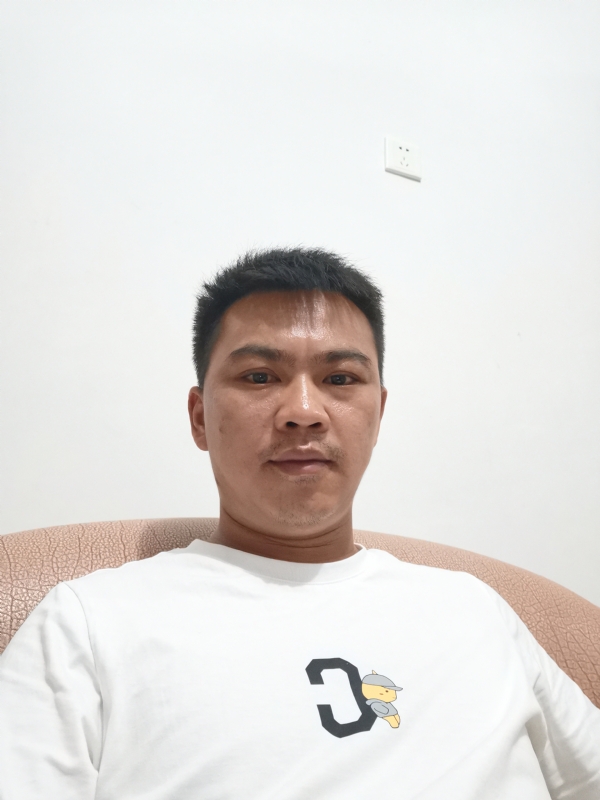 冰封的第一张照片--华安征婚网