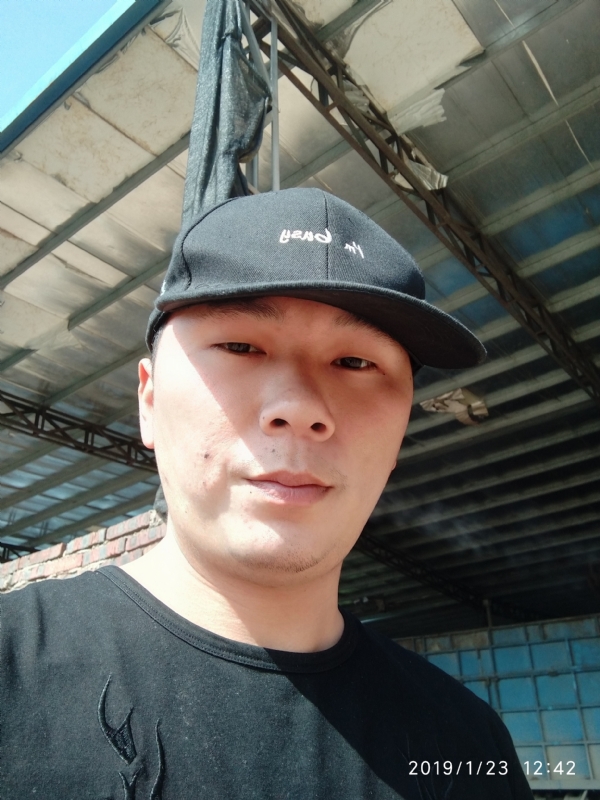 小蔡的第一张照片--华安征婚网