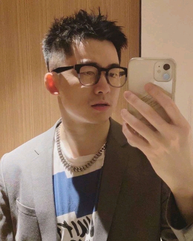 启航的第一张照片--华安征婚网