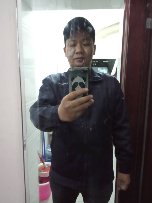 寂寞丑小鸭的第一张照片--华安征婚网
