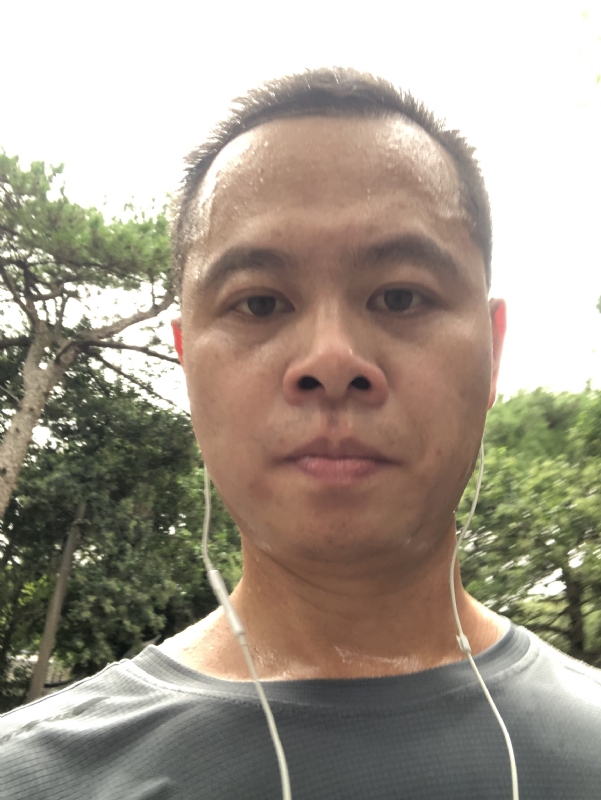 猩猩巨呃的第二张照片--华安征婚网