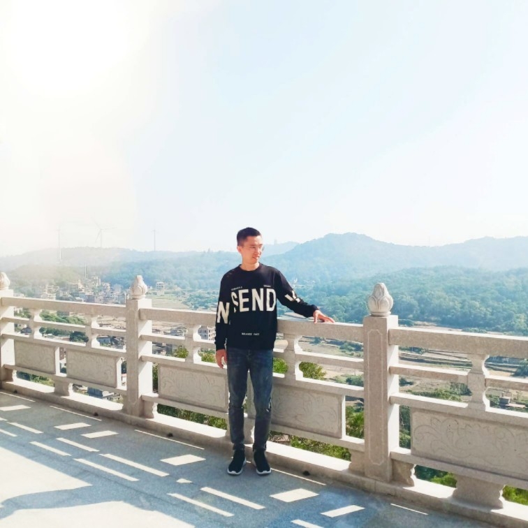 一生有你*足矣的第三张照片--华安征婚网