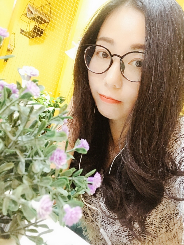 薇薇的第二张照片--华安征婚网