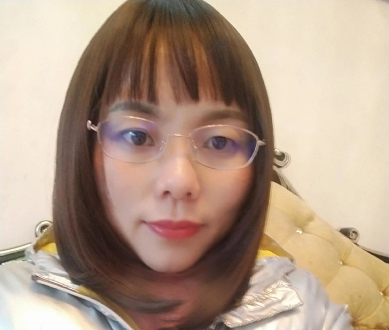爱笑的彩虹的第一张照片--华安征婚网