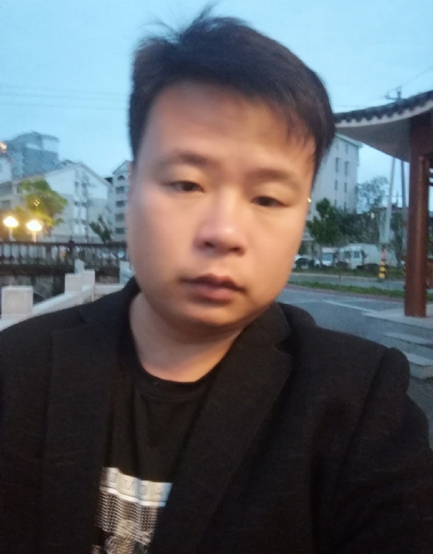 yxf21的第一张照片--华安征婚网