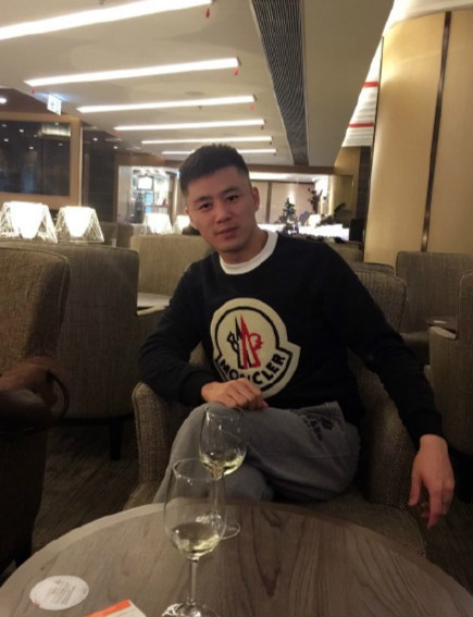 吴辉的第一张照片--华安征婚网