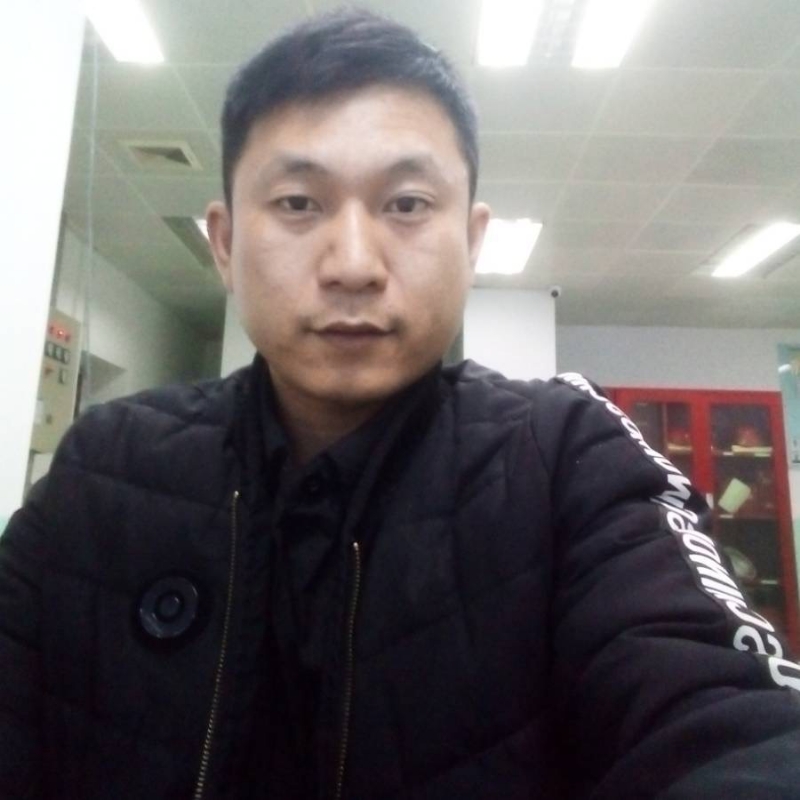 无名之辈的第一张照片--华安征婚网