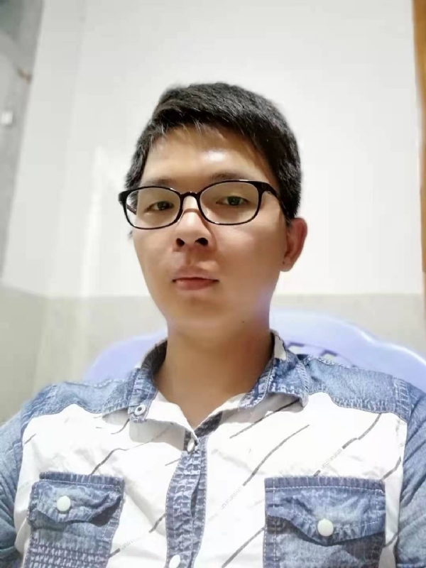 未来可期的第一张照片--华安征婚网