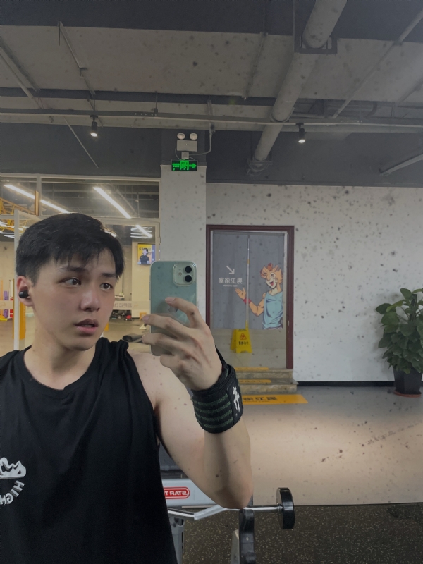 想吃猫的鱼的第一张照片--华安征婚网
