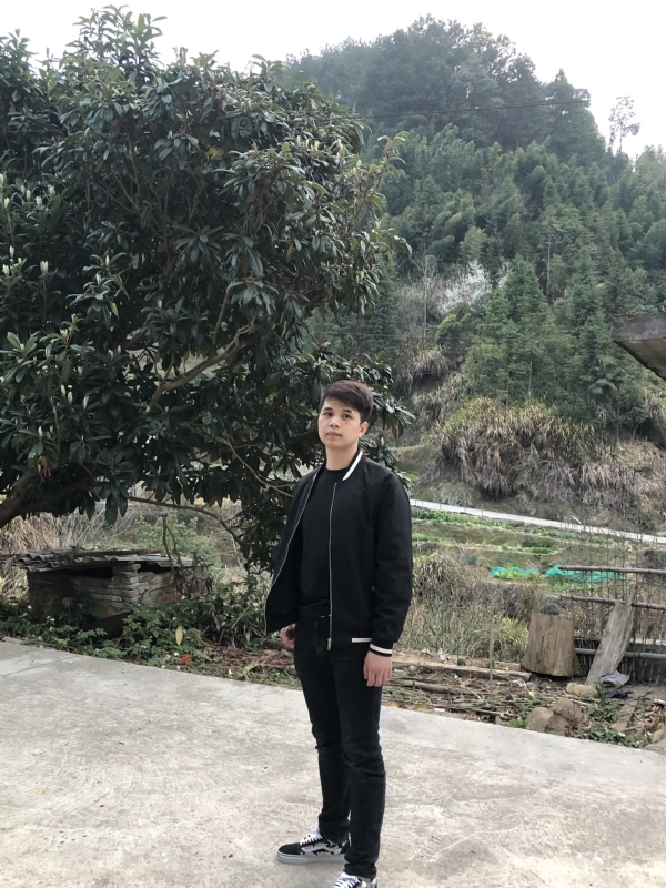 随遇而安的第一张照片--华安征婚网