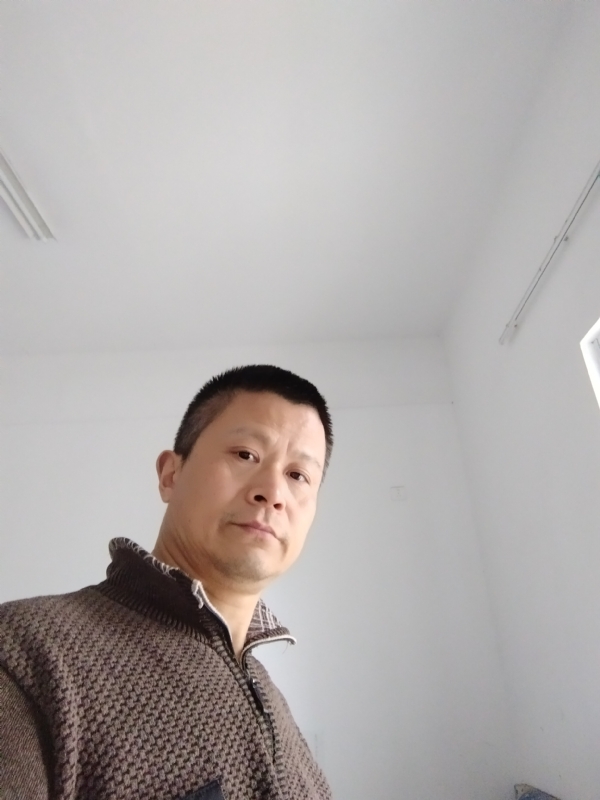 无云的第一张照片--华安征婚网