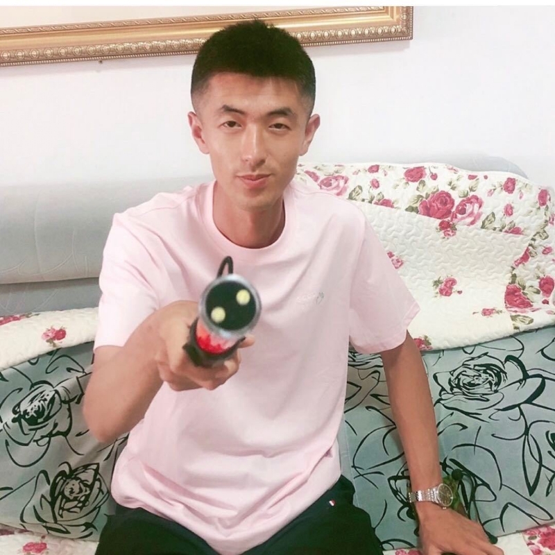 转身留下孤独的她的第二张照片--华安征婚网