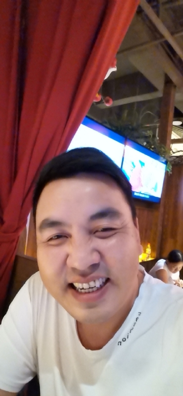 泉哥的第一张照片--华安征婚网